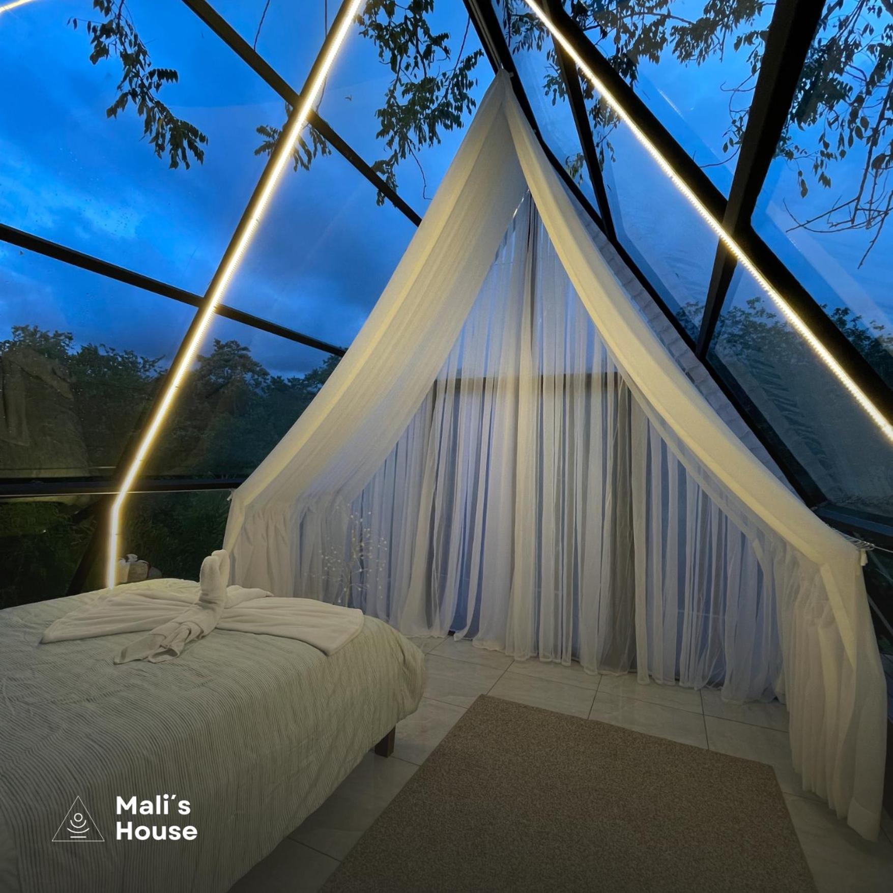 Mali'S House Hotel La Fortuna Ngoại thất bức ảnh