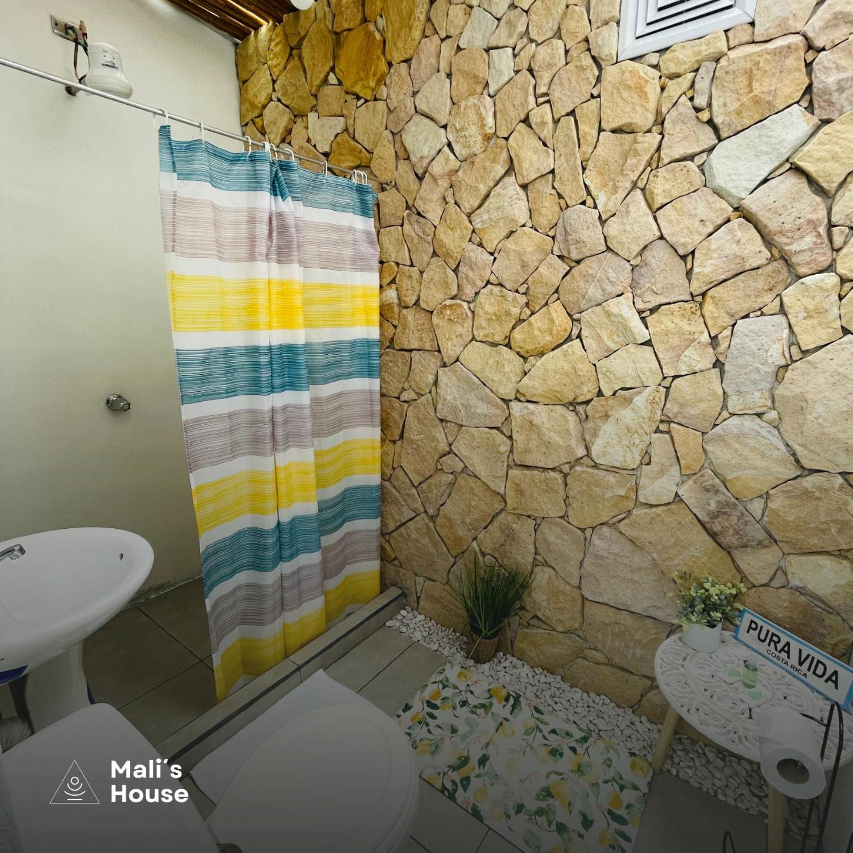 Mali'S House Hotel La Fortuna Ngoại thất bức ảnh
